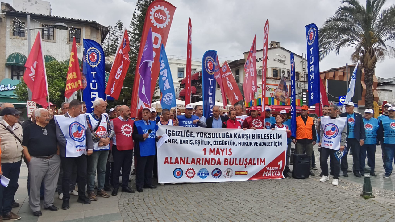 Türk-İş Antalya İl Başkanı Cemil Ünal: "Demokrasi İşçinin Ekmeğidir, 1 Mayıs'ta Alanlardayız"