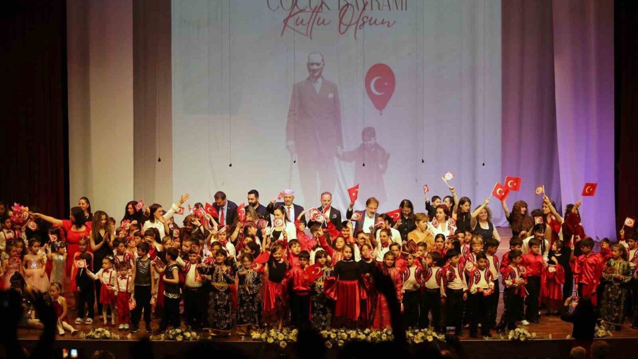 MTK Koleji’nin 23 Nisan kutlamaları devam ediyor
