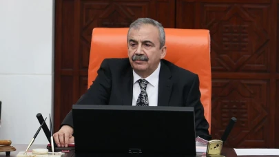 Sırrı Süreyya Önder’in Hayati Tehlikesi Arttı! Açıklama Geldi