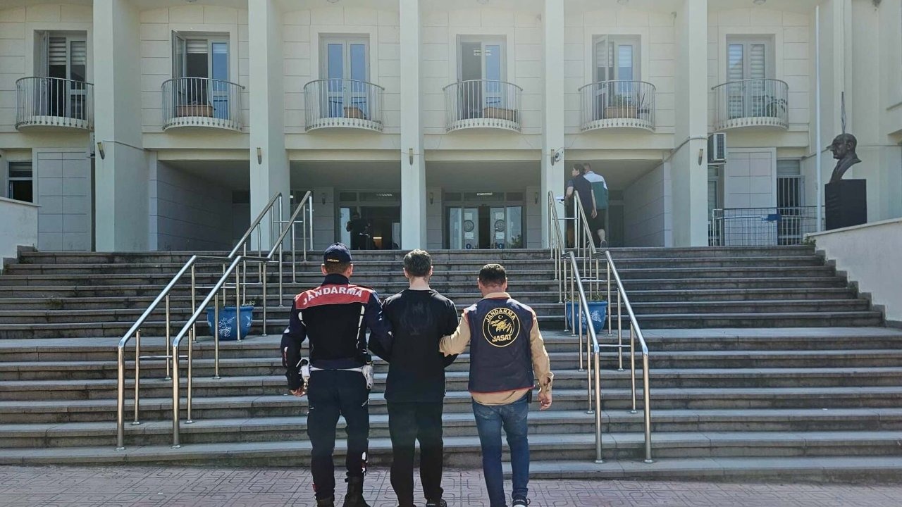 Muğla'da Yunanistan’a kaçmaya çalışan firariyi jandarma yakaladı