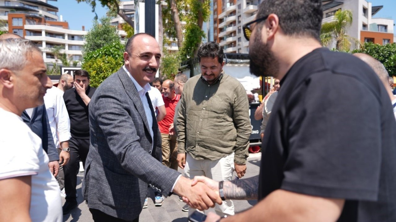 Başkan Kotan, Konyaaltı esnafıyla buluştu