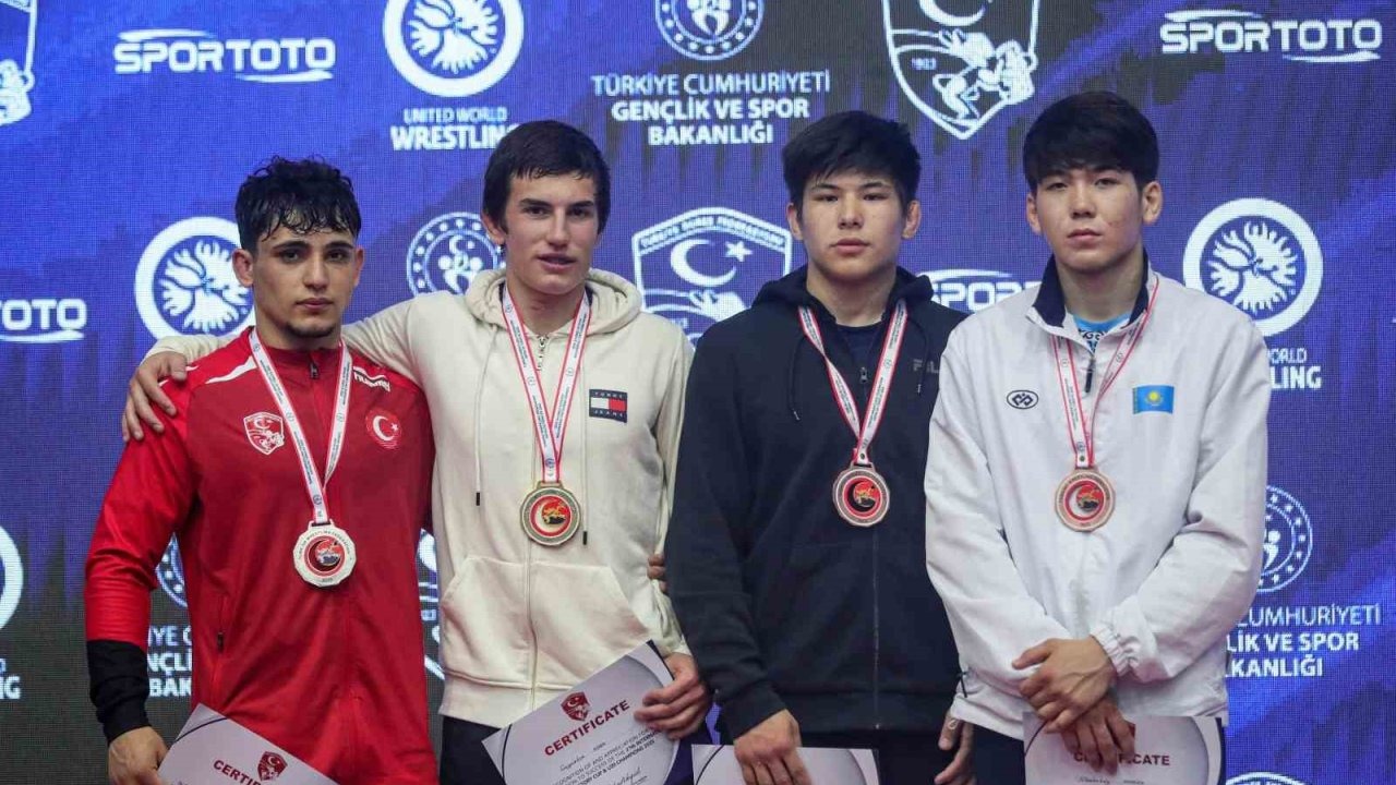27. Uluslararası U17 Zafer Kupası’nda ilk gün tamamlandı