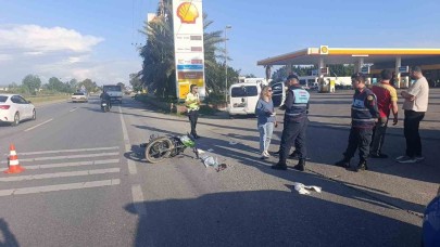 Manavgat’ta Akaryakıt Dönüşü Kanlı Bitti: Motosiklet Sürücüsü Yaralandı