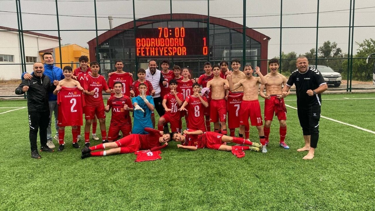 Bodrum Birlikspor U15 Takımı, Fethiyespor’u Yenip Finale Yükseldi