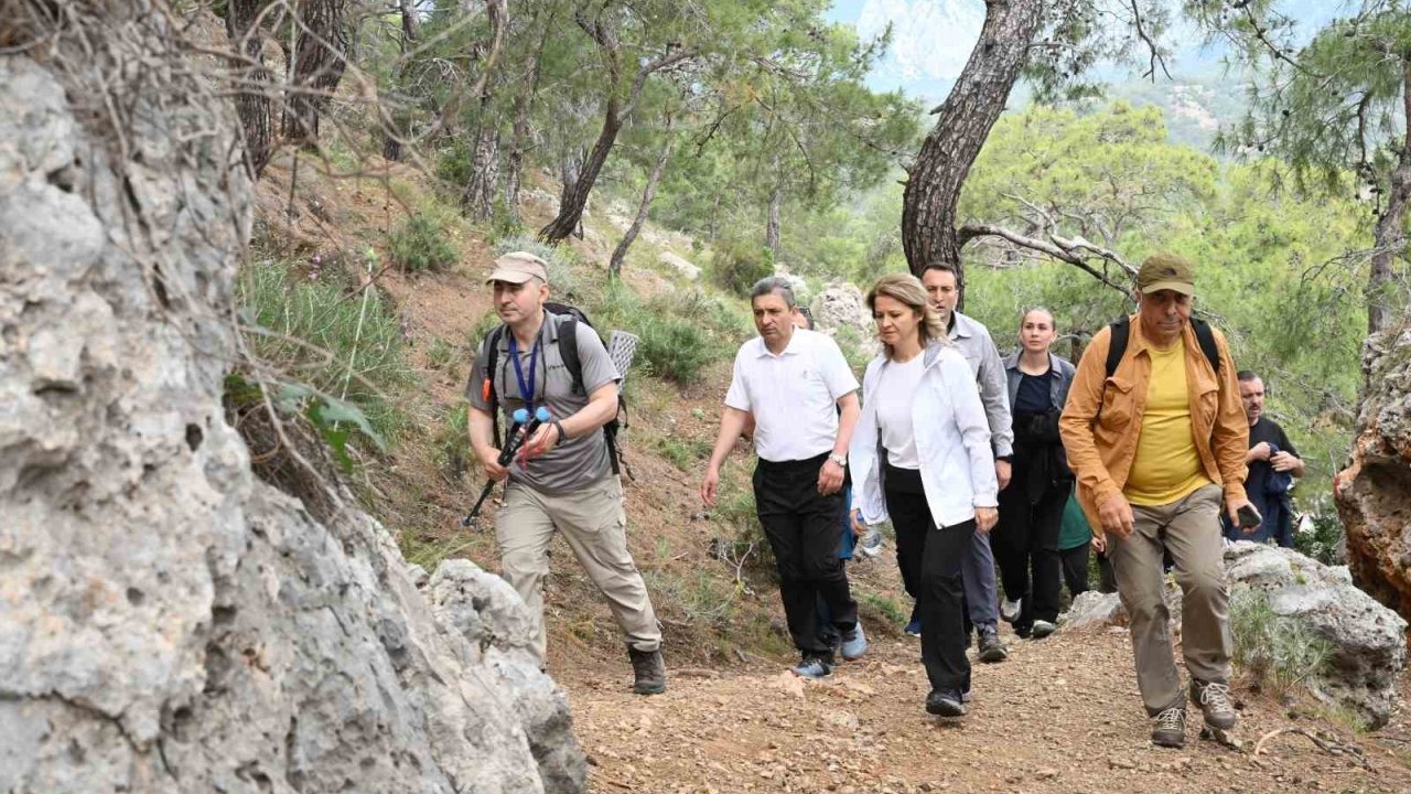 Antalya’nın tarihi yürüyüş rotaları yenileniyor