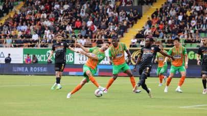 Alanyaspor Kritik Maçta Galibiyeti Koruyamadı: 1-1