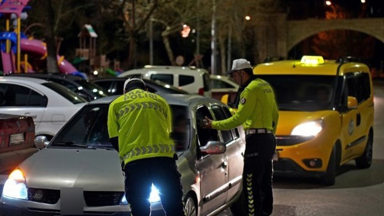 Isparta’da kurallara uymayan 15 sürücüye cezai işlem uygulandı