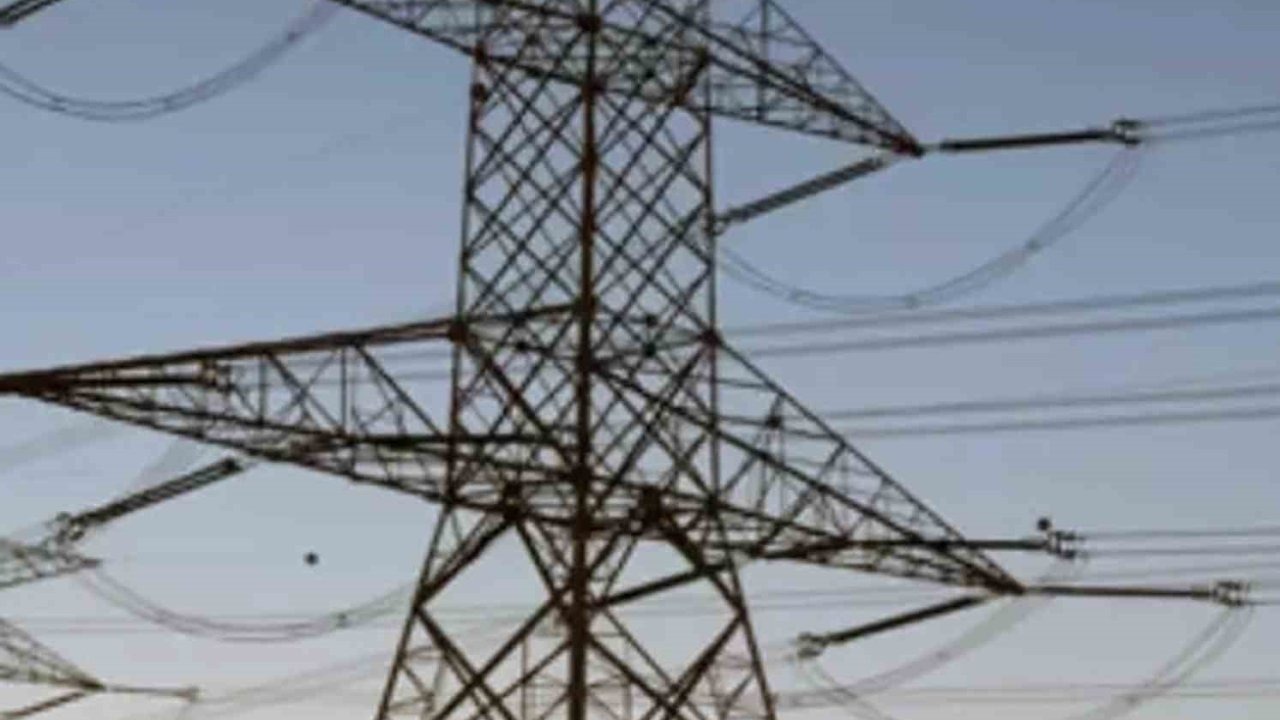 Pazar günü Menteşe’nin 36 mahallesinde planlı elektrik kesintisi