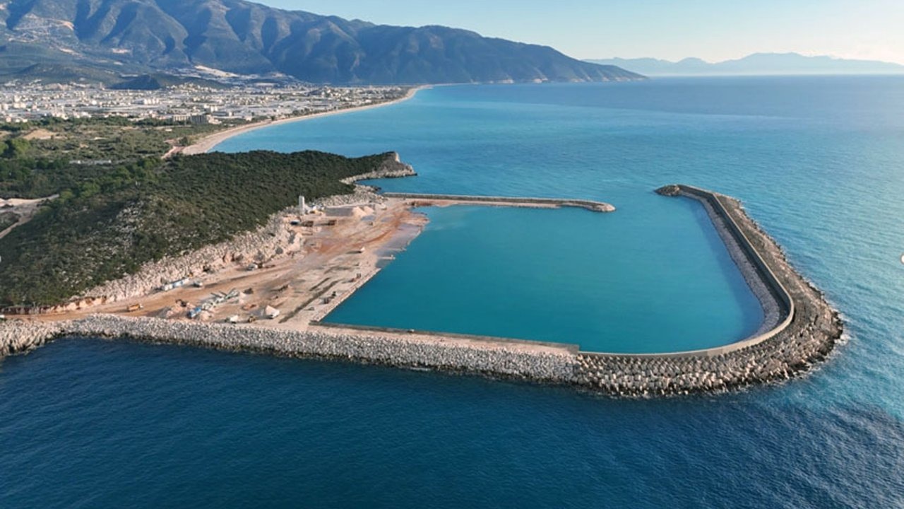 Demre'ye yat limanı, Kaleköy'e yüzer iskele
