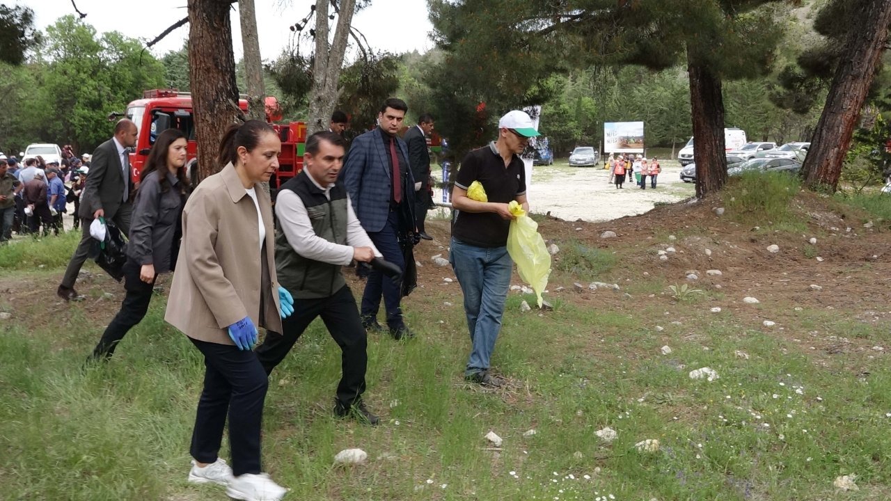 'Ormanları koruma sorumluluğu hepimizin üzerinde'