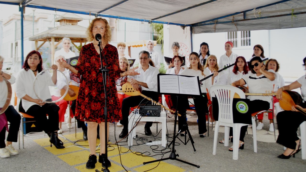 Özel bireylere çifte konser
