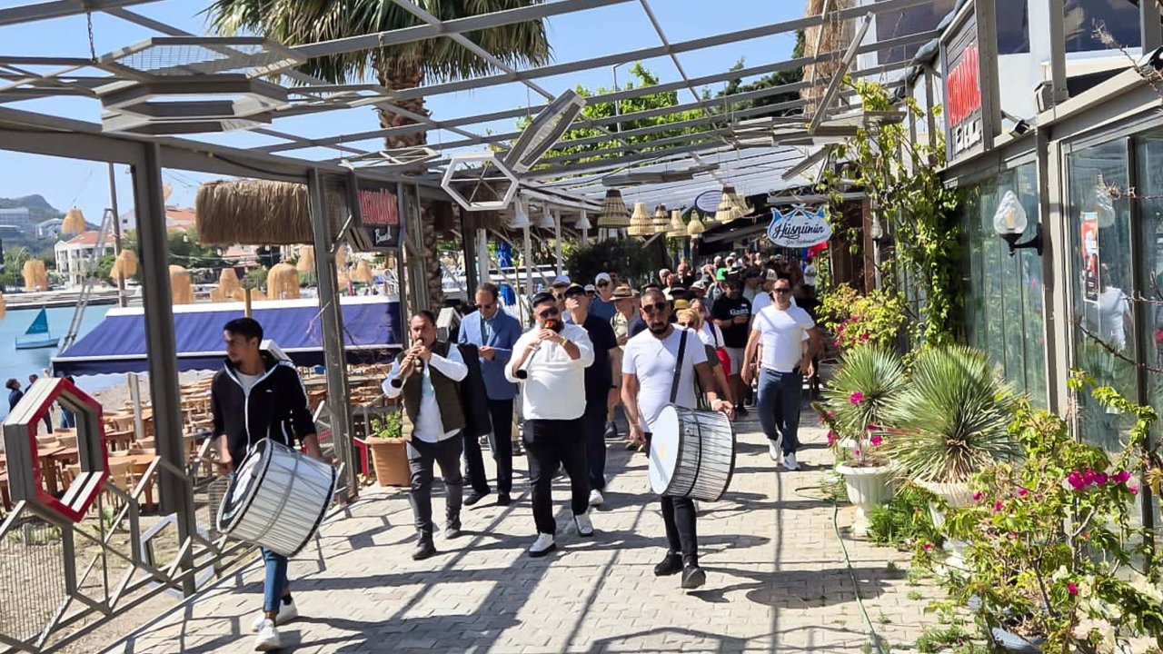 Akdeniz'den Ege'ye dostluk ve doğa için yürüdüler