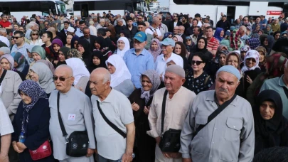 Hacı adayları uğurlandı