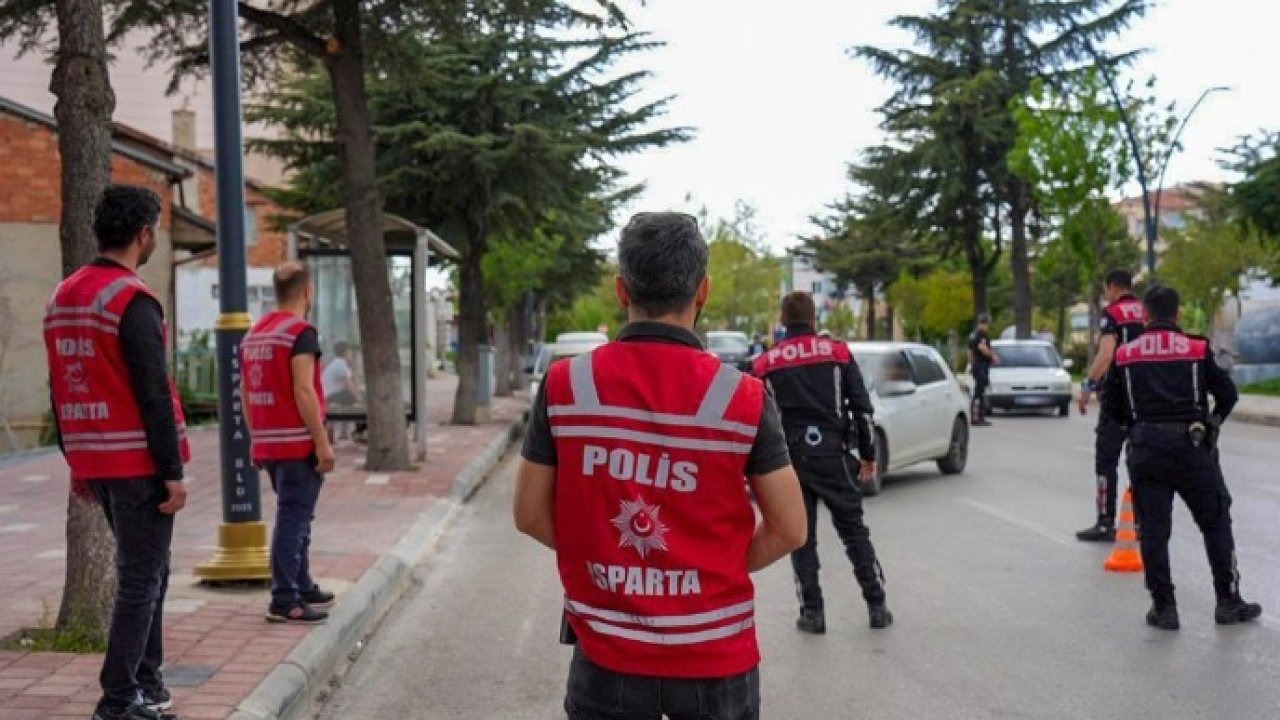 Isparta’da okul çevresi denetimi: 25 araca ceza