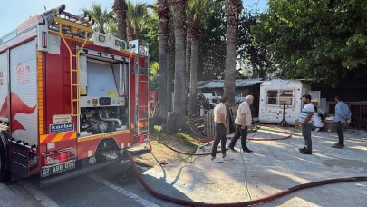 Antalya'da Kafede Yangın Paniği