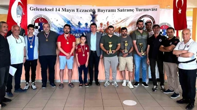Köyceğiz’deki Satranç Turnuvası, kıyasıya mücadeleye sahne oldu