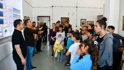 İşitme engelli öğrenciler, MESKİ Filtre Su Müzesi’ni ziyaret etti