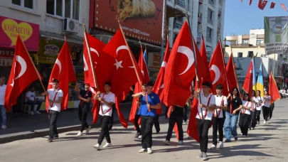 Serik'te Gençlik Yürüyüşü