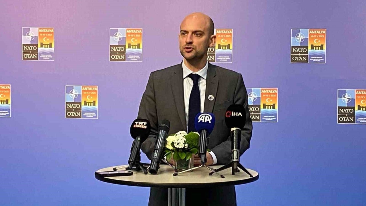 Fransa Dışişleri Bakanı Séjourné: "Ukrayna ateşkes teklifini kabul etti, şimdi sıra Rusya’da"