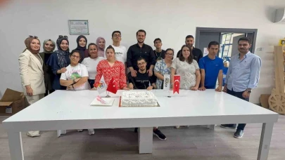Genç MÜSİAD’ down sendromluları unutmadı