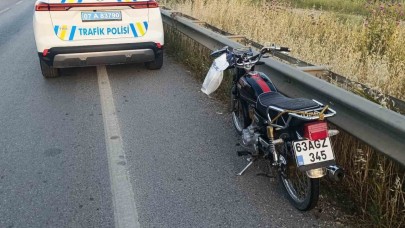 D-400 Karayolu'nda Devrilen Motosikletin Sürücüsü Yaralandı