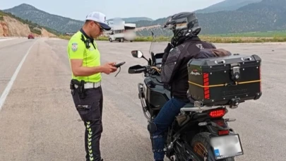 Antalya'da 2 haftada 37 bin 233 sürücüye ceza yazıldı
