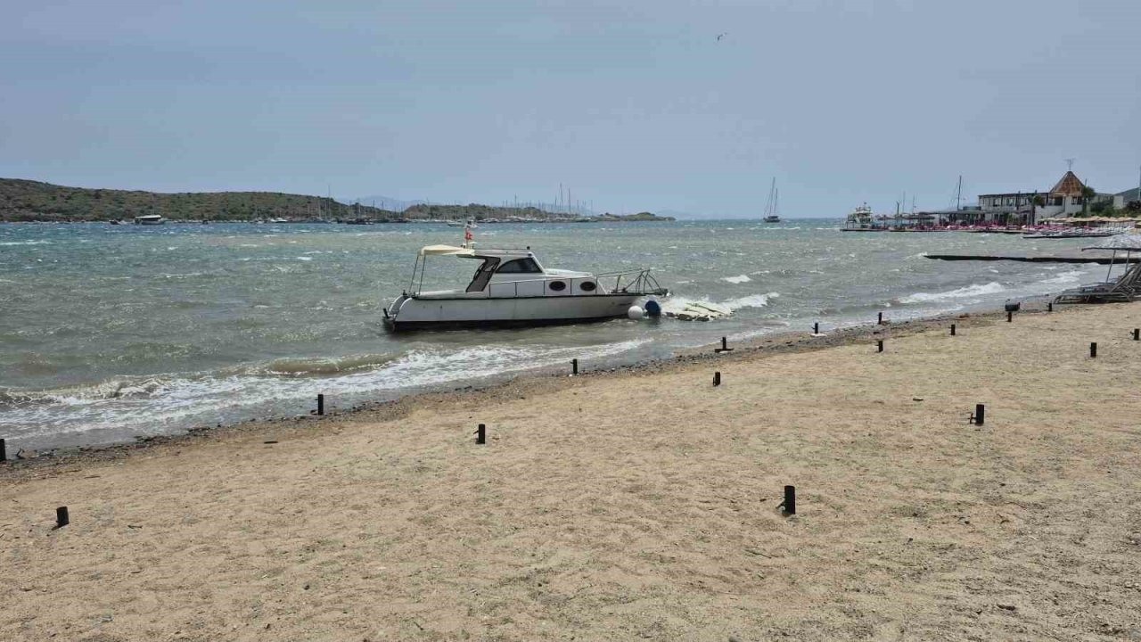 Bodrum’u fırtına vurdu