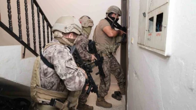 Vatandaşların hesap bilgilerini satan şebeke çökertildi: 33 gözaltı
