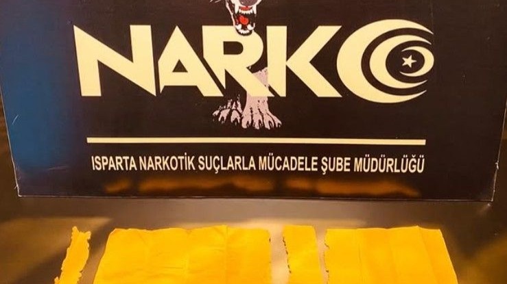 Isparta’da bin 256 kullanımlık sentetik kannabinoid ele geçirildi