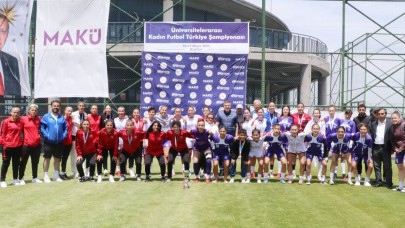 Üniversiteler arası kadın futbolunda Nişantaşı şampiyon oldu