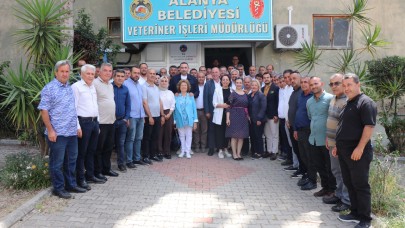 CHP Heyetinden Alanya Muhtarlar Derneği'ne Ziyaret