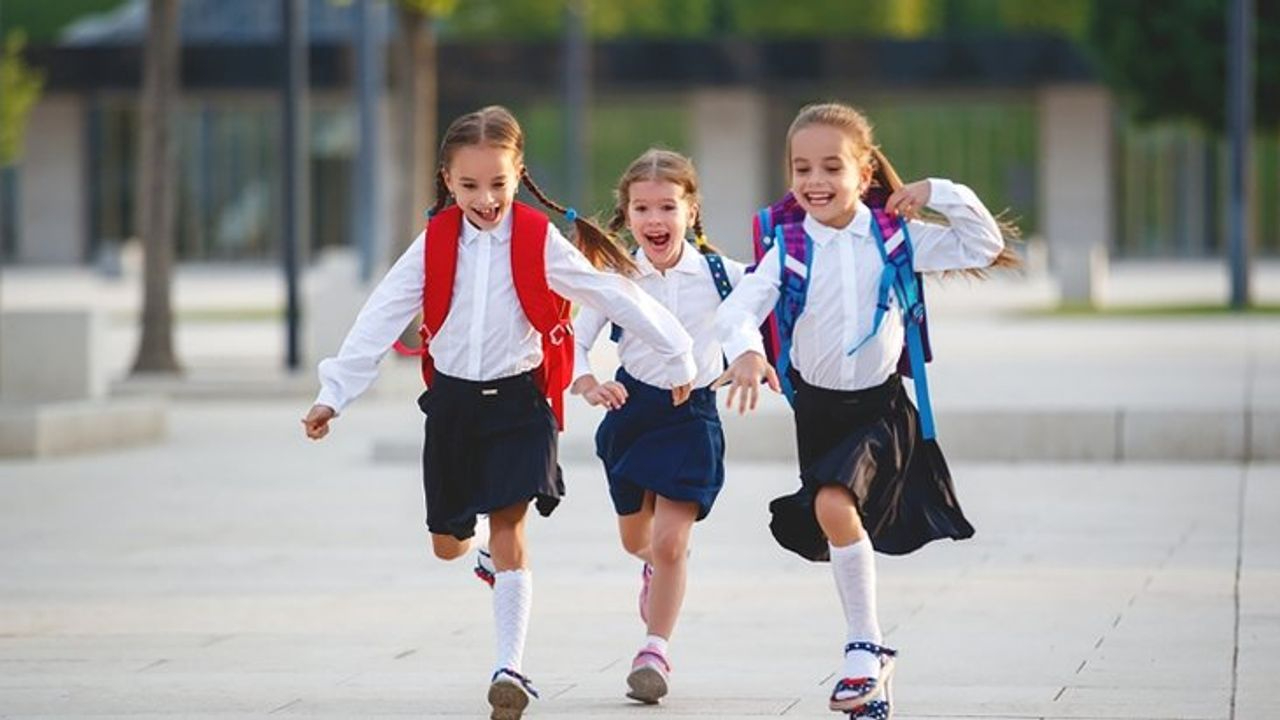 Eğitim-İş Antalya Şube Başkanı Acar’dan MEB’e 10 Kasım ve 18 Mart Tepkisi
