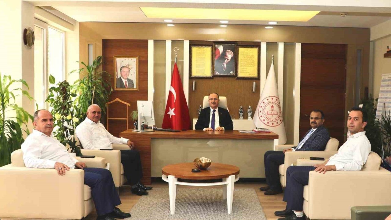 Antalya İl Milli Eğitim Müdürü Eriş: "Antalya müstesna imkanlar sunmaktadır"