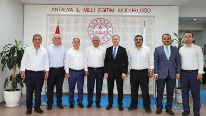 Eğitim-Bir-Sen Antalya Şubesinden İl Milli Eğitim Müdürü Eriş'e ziyaret