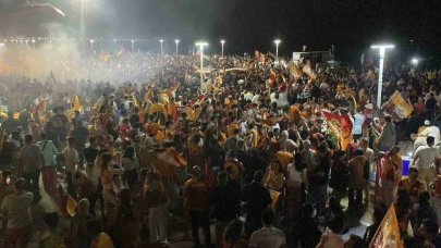 Galatasaray’ın şampiyonluğu Mersin’de coşkuyla kutlandı