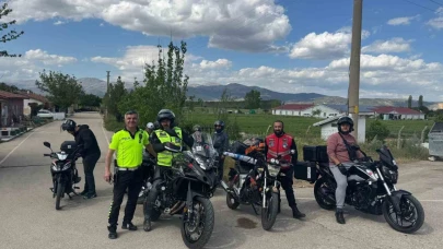 Motosiklet tutkunlarından bağımlılıkla mücadeleye destek konvoyu