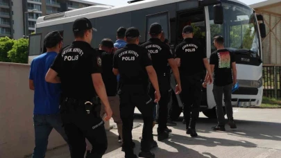 Antalya’da son 2 haftada bin 316 aranan şahıs yakalandı