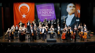 Senfoni Orkestrası’ndan Atatürk’e Saygı ve Gençliğe Armağan Konser