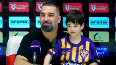 Arda Turan Eyüpspor Kariyerini Noktaladı: Yurt Dışına Transfer Sinyali