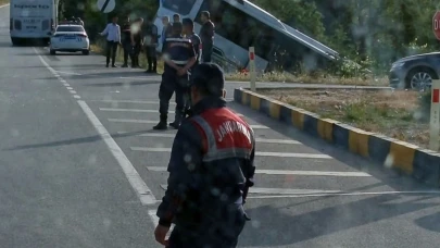 Tur otobüsü şarampole düştü: 16 yaralı