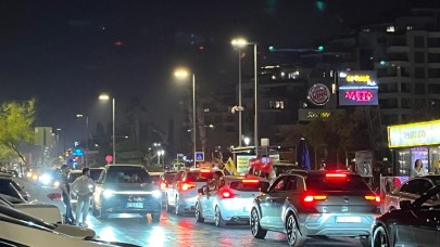 Fenerbahçe’nin Şampiyonluğu Coşkuyla Kutlandı