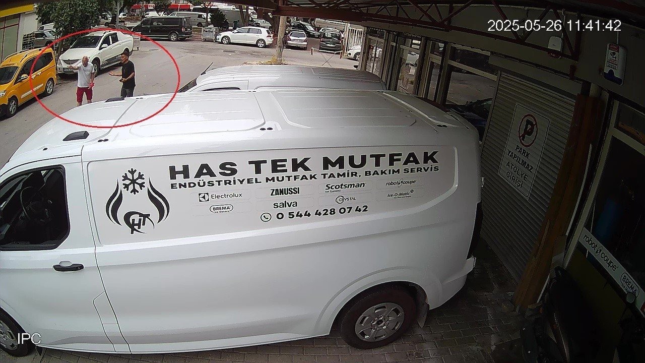 Manavgat sokaklarında hırsız kovaladı