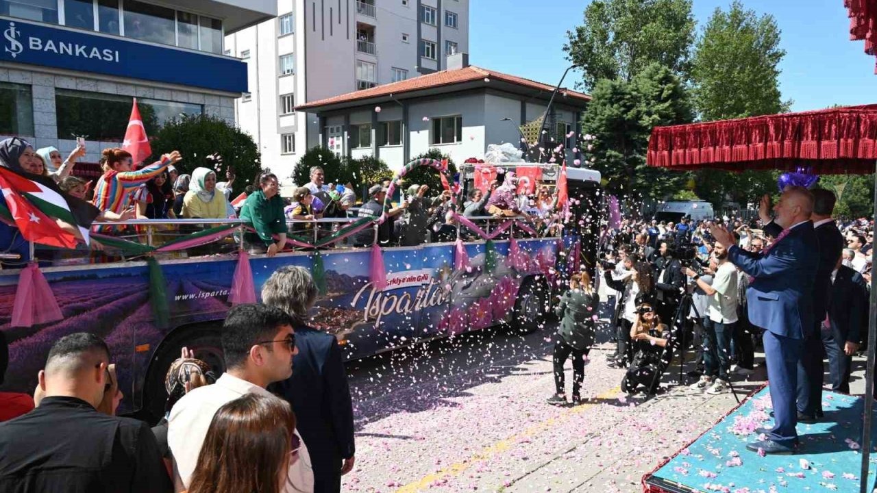 Isparta Gül Festivaline hazır