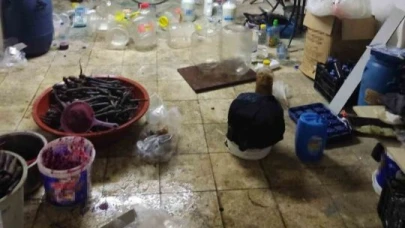Halk sağlığını tehdit eden ruhsatsız şalgam imalathanesi mühürlendi