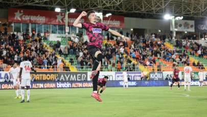 Akanyaspor sezonu 3 puanla kapattı! Alanyaspor: 2 - Sivasspor: 0