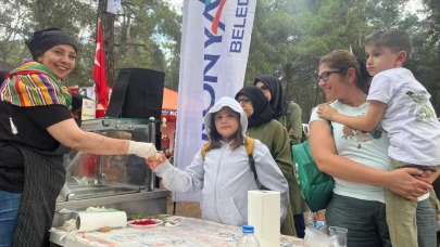 Yörük Festivali’nde Konyaaltı çadırına yoğun ilgi