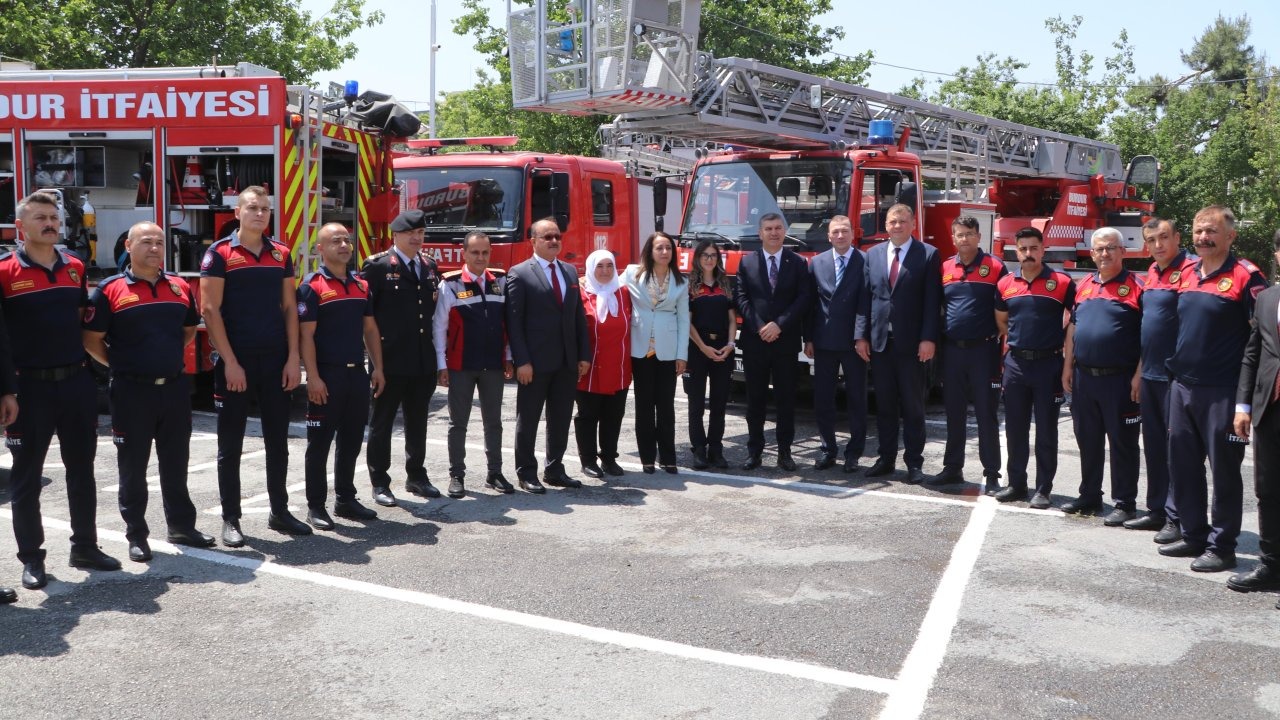 Burdur'da bayramlaşma töreni