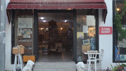 Antalya’nın İlk Sahafı: Kitap Aşkıyla Kurulan Bir Hayat