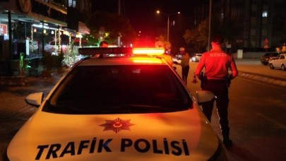 Isparta’da kurallara uymadığı tespit edilen 2 araca cezai işlem