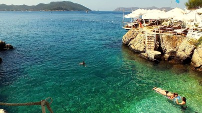 Kaş Tatilinde Mutlaka Ziyaret Edilmesi Gereken O Plaj!